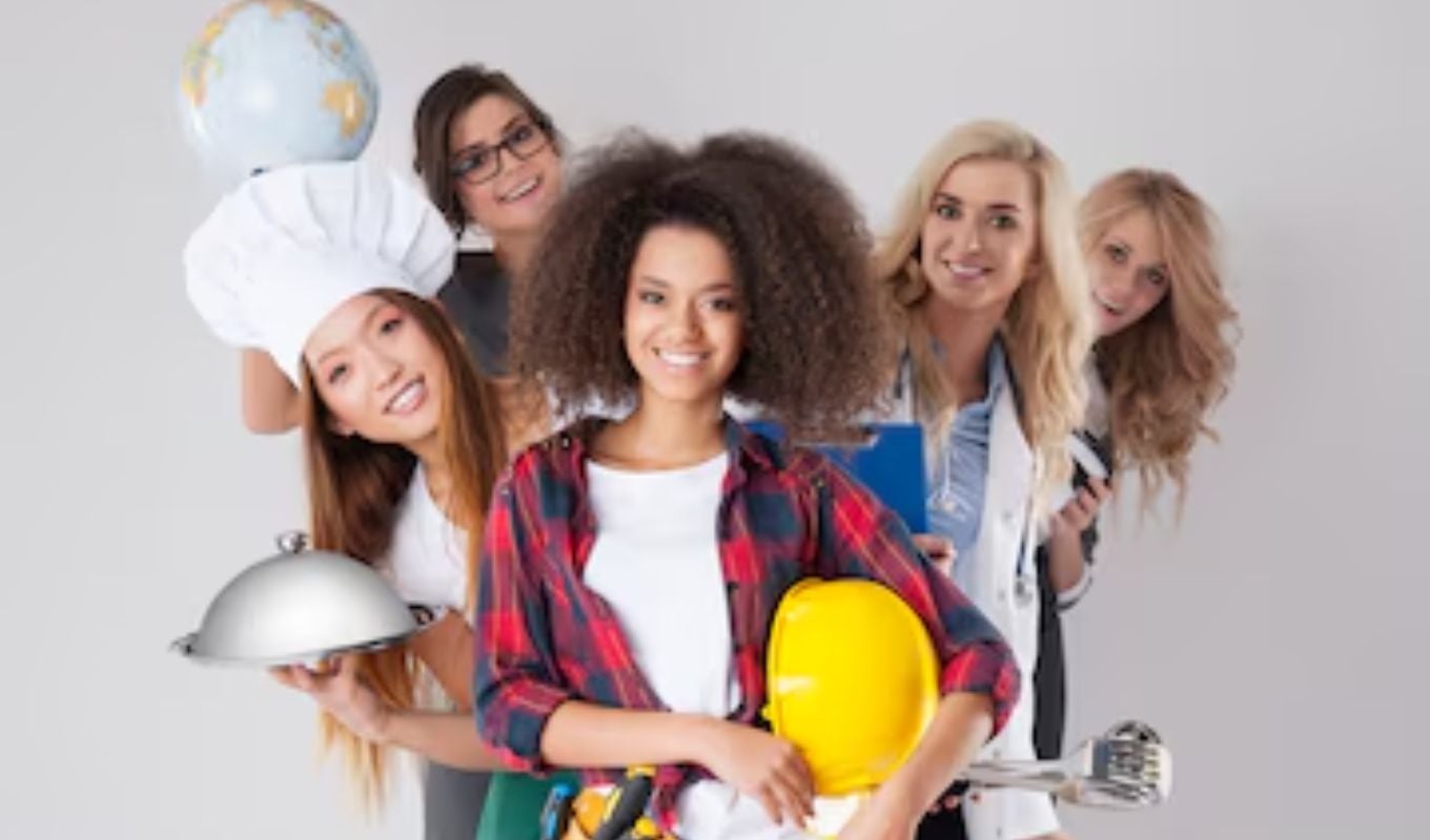 Personas con diferentes profesiones y oficios