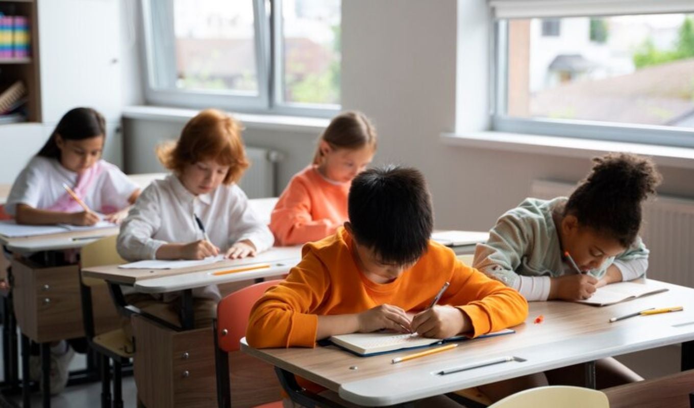 Niños en el colegio