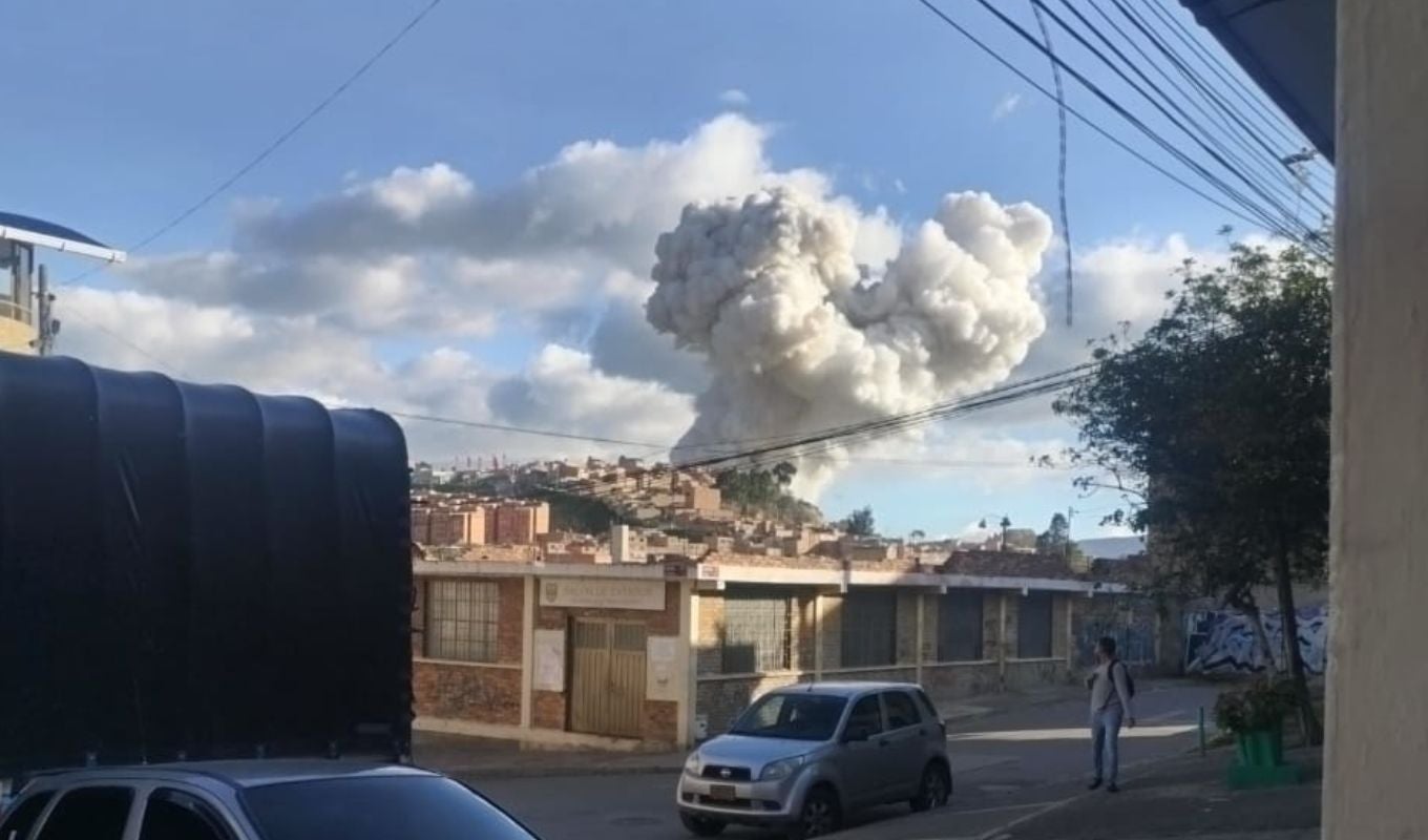 Humo de explosión en Soacha se expande por todo el municipio