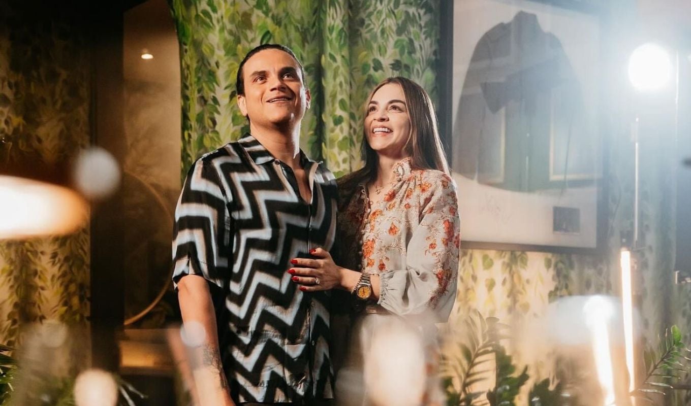 Silvestre Dangond y su esposa