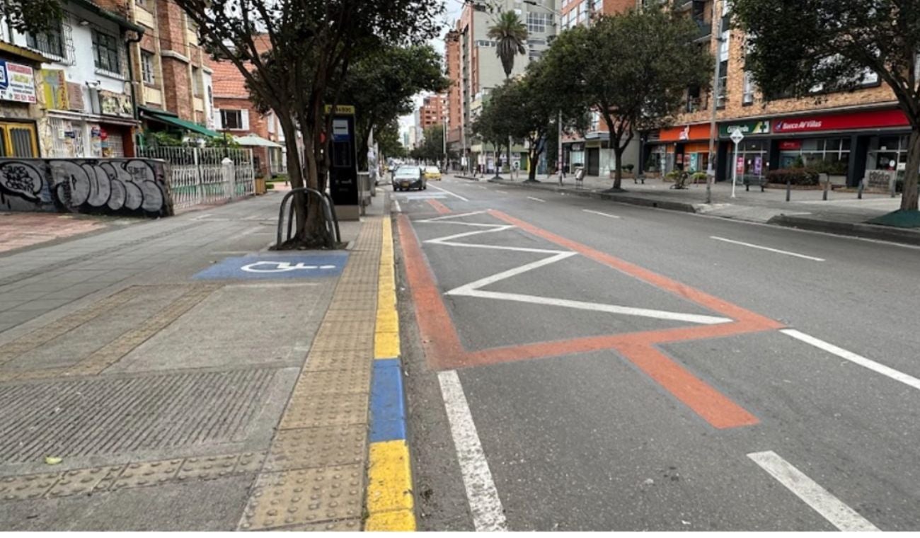 Carril exclusivo de la Carrera 13
