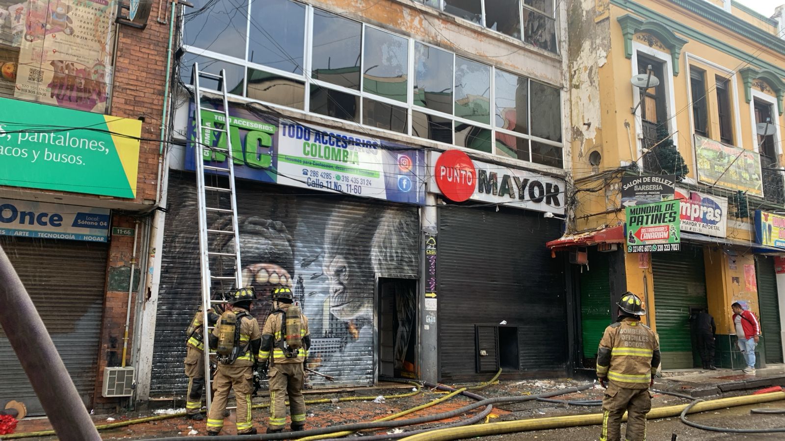 Locales consumidos por las llamas por incendio en el Centro de Bogotá