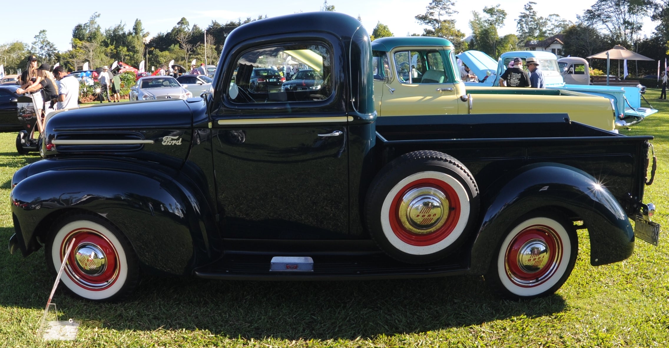Desfile de Autos Clásicos el 31 de agosto