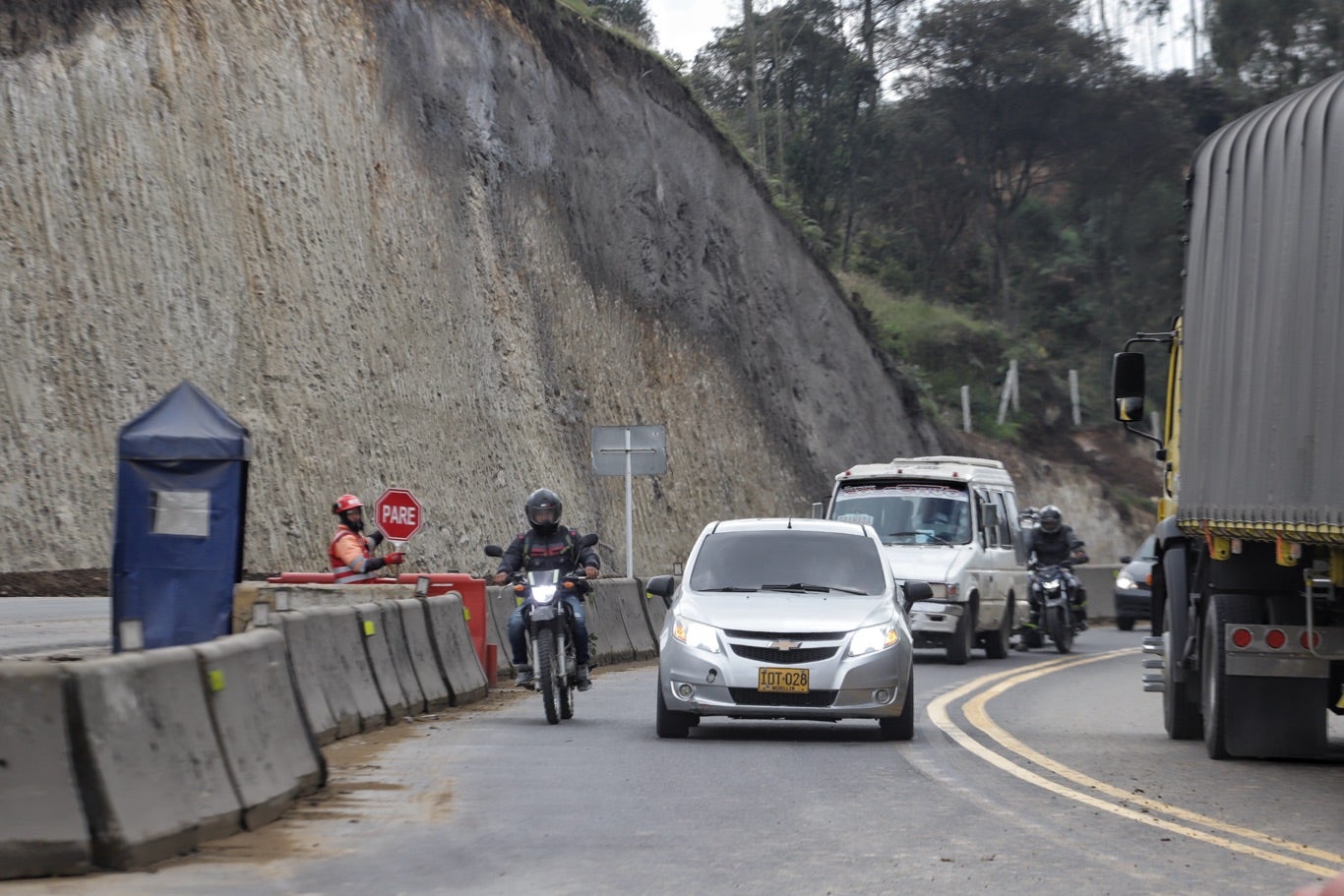Vía Bogotá Girardot