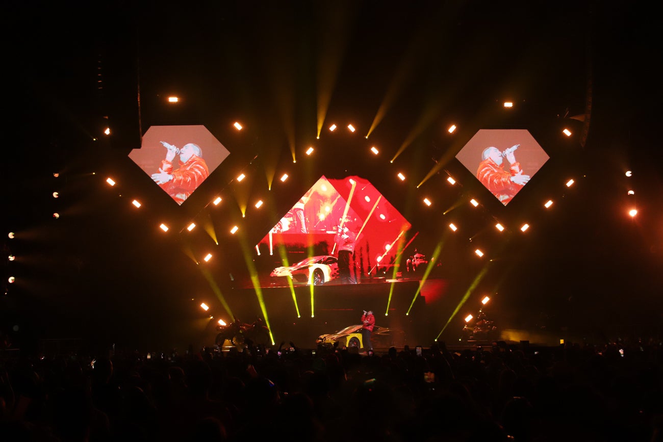 Ryan Castro en concierto en el Movistar Arena