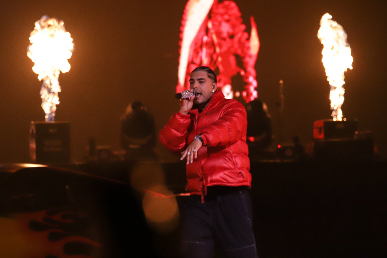 Ryan Castro en concierto en el Movistar Arena