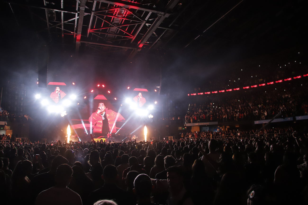 Ryan Castro en concierto en el Movistar Arena