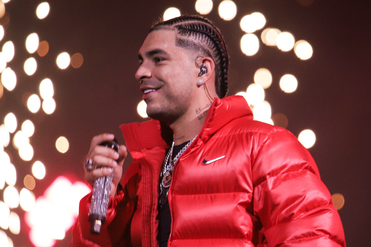 Ryan Castro en concierto en el Movistar Arena