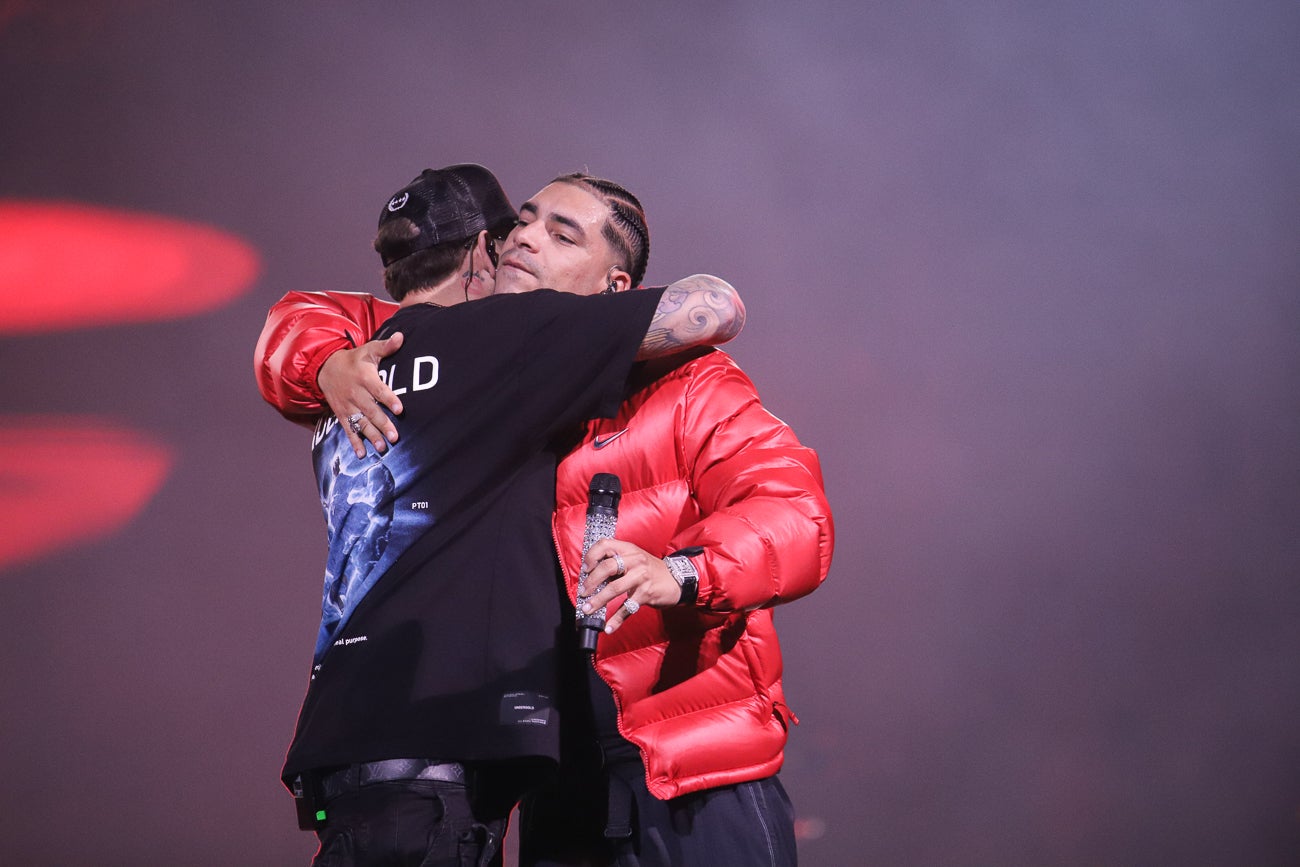 Ryan Castro en concierto en el Movistar Arena