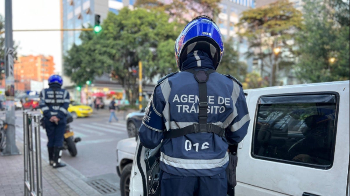 Movilidad se está llevando carros a la lata: medida asusta a conductores