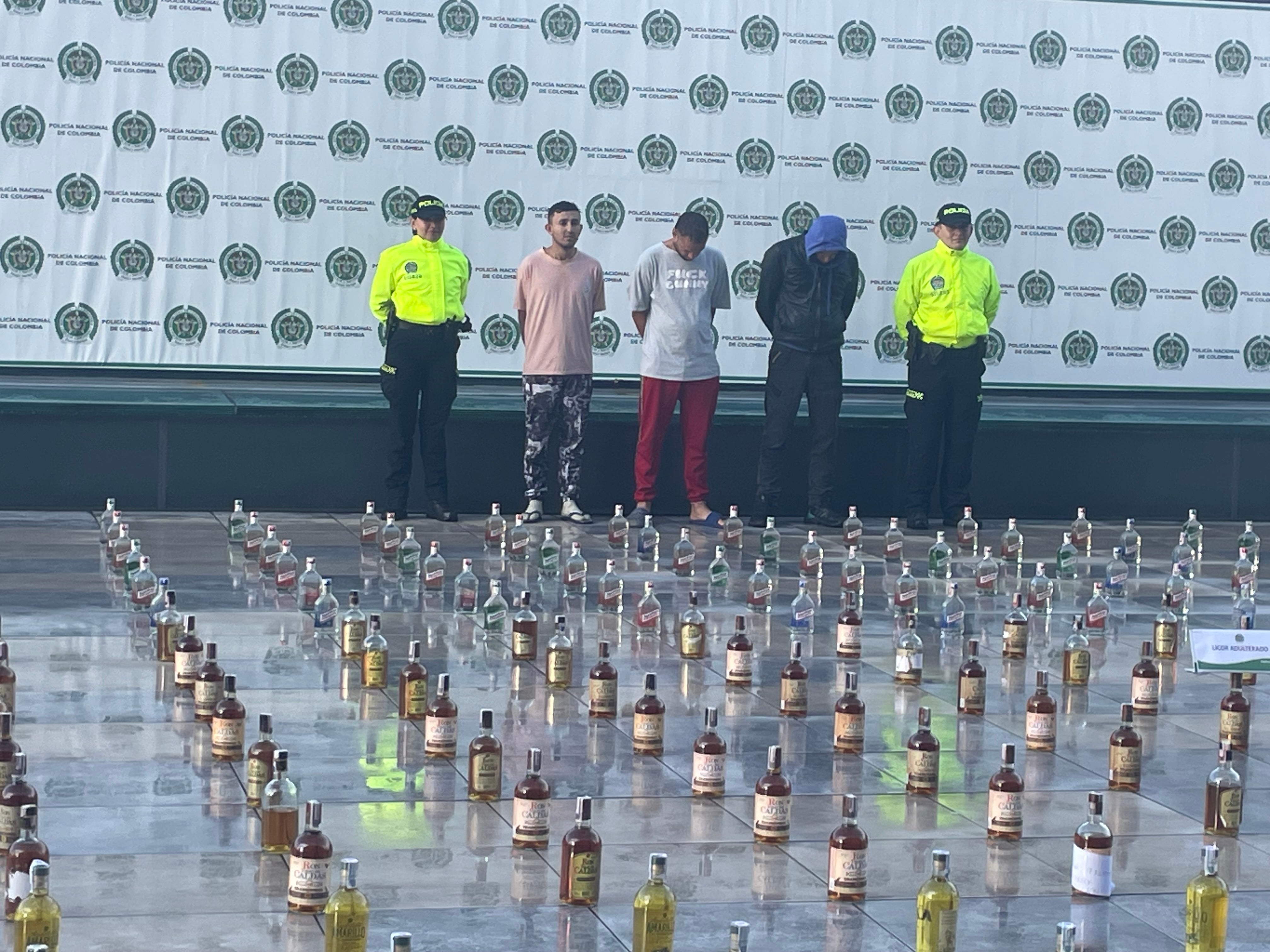 Capturados por traficar drogas y adulterar licor