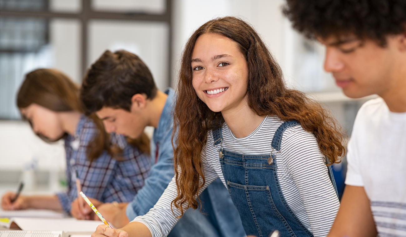 Estudiantes | Becas | Gratis