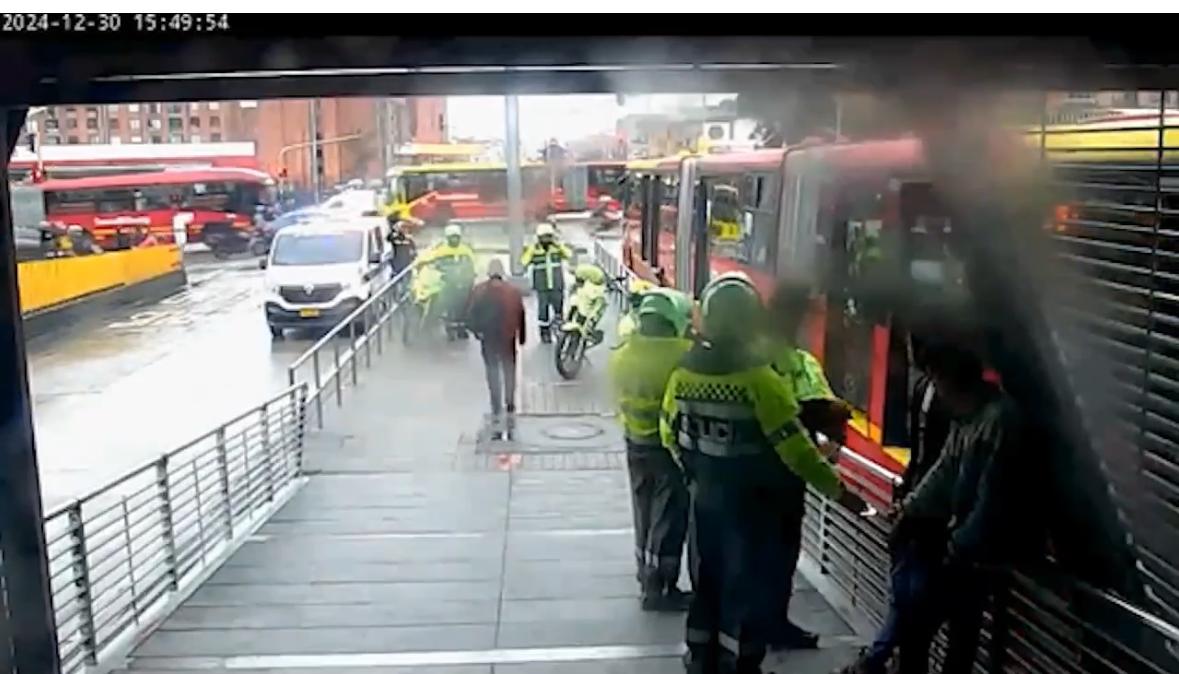 Delincuentes ofrecen $90.000 a la Policía para evitar ser capturados en Bogotá