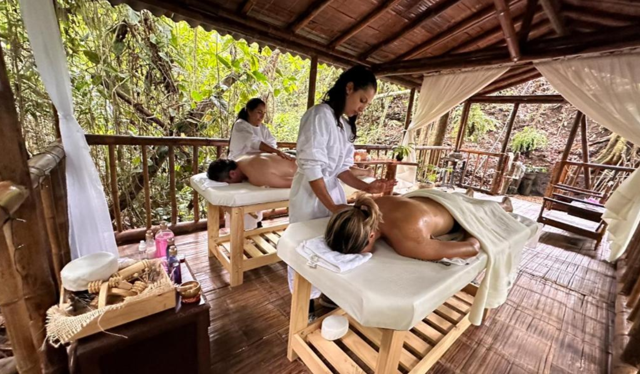 Plan cerca a Bogotá para que descreste a su pareja en San Valentín: incluye masaje, piscina y desayuno