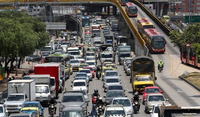 Buses dejarían de operar en Bogotá: tocará andar en bicicleta
