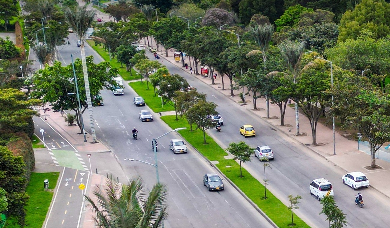 Tránsito en Parque Simón Bolívar de Bogotá