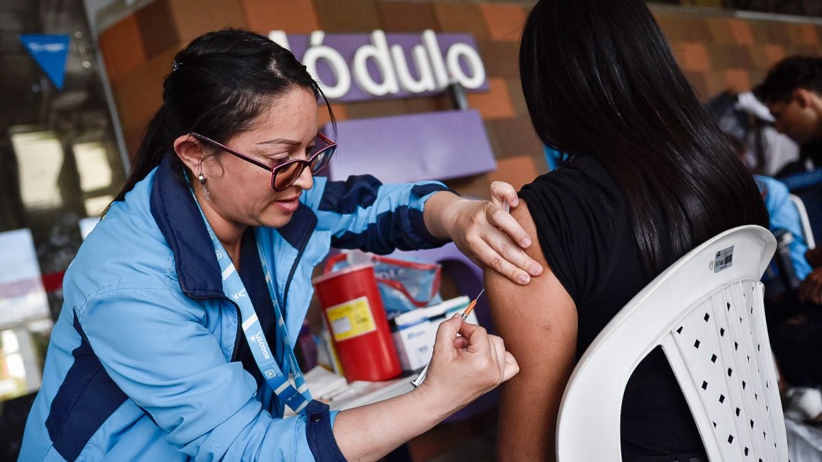 ¿Dónde vacunarse contra la fiebre amarilla en Soacha?