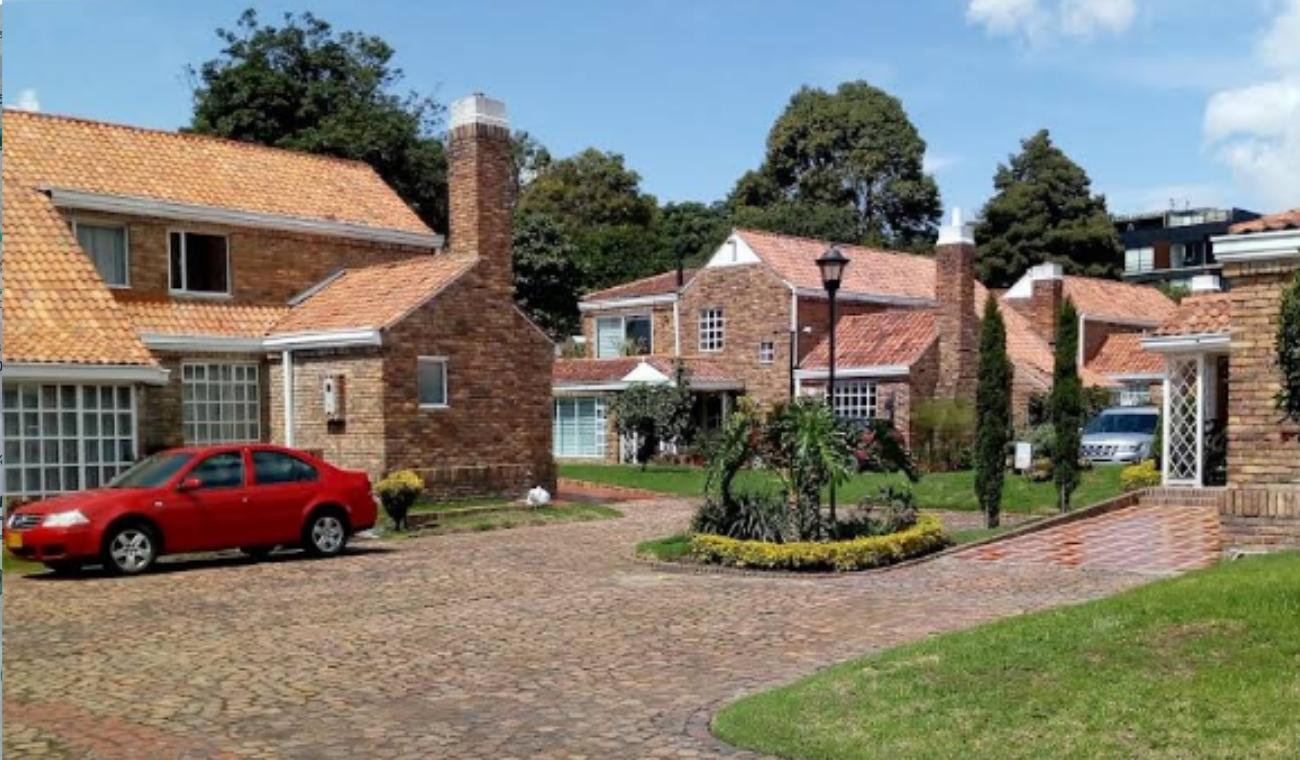 Barrio Antiguo Country