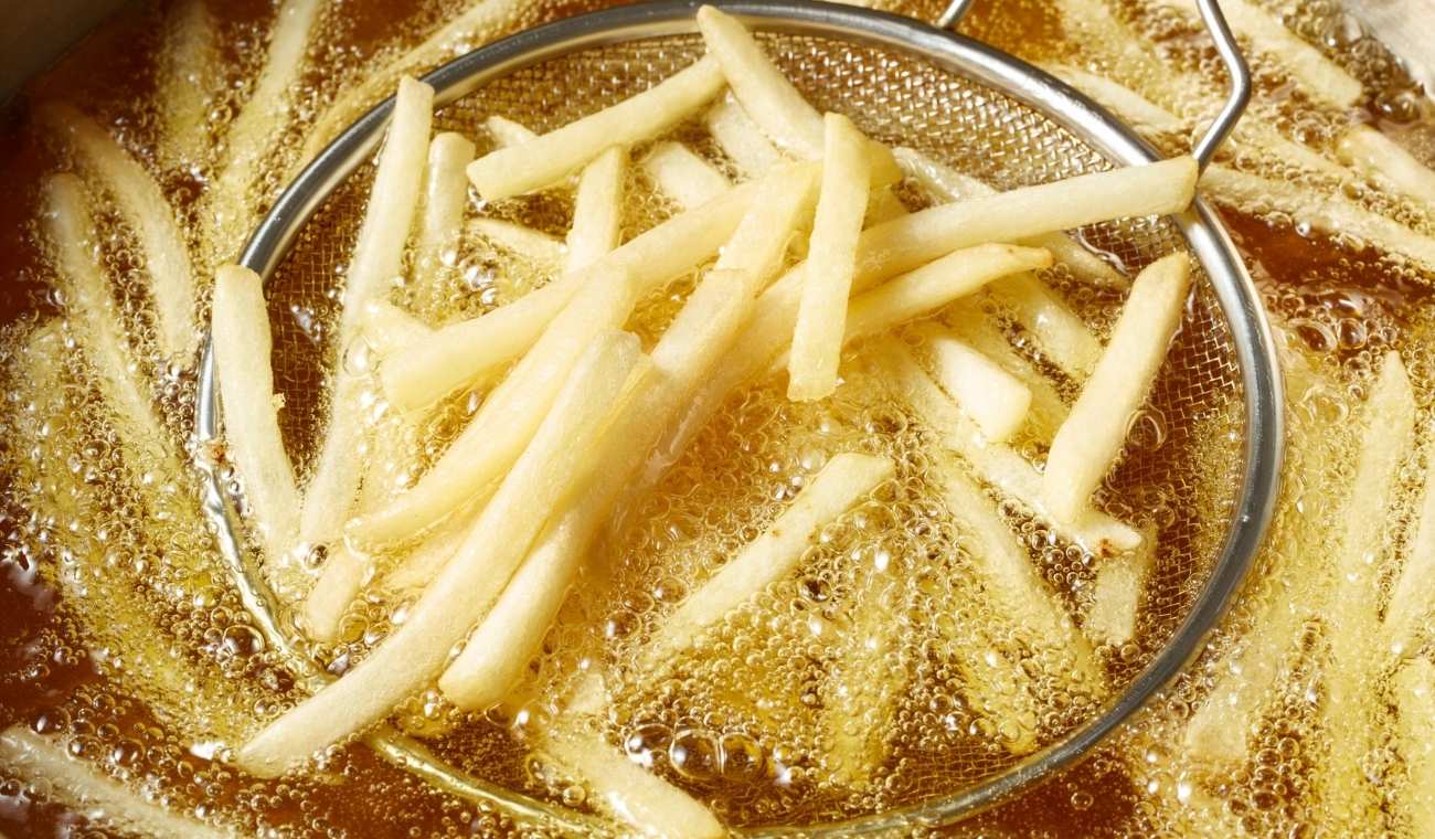 Con solo vinagre: papas a la francesa más crocantes que nunca