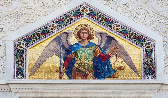 Horóscopo de los ángeles del 10 de mayo guía espiritual en amor, salud, dinero y trabajo