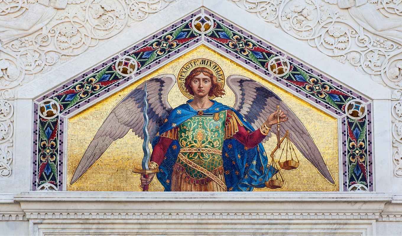 Horóscopo de los ángeles del 11 de mayo de 2025 consejos y guía espiritual para cada signo