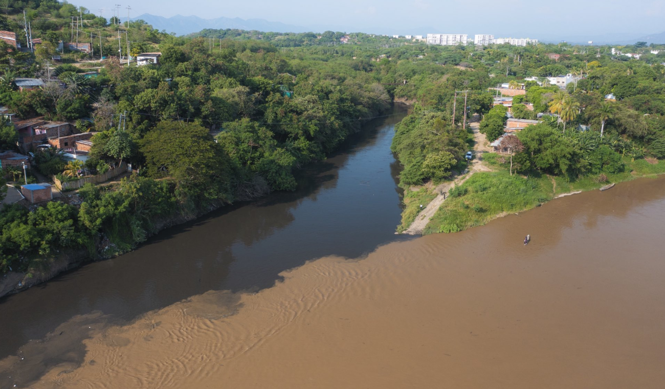 Embalses al límite y CAR reacciona: las lluvias van con todo