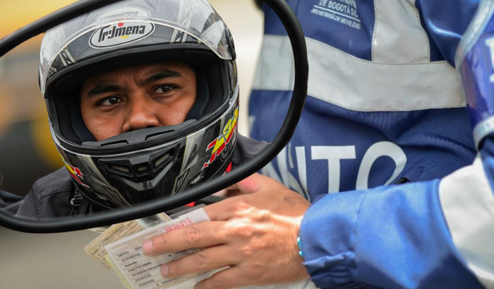 Las tres infracciones que más cometen los moteros: ahí se les va el sueldo