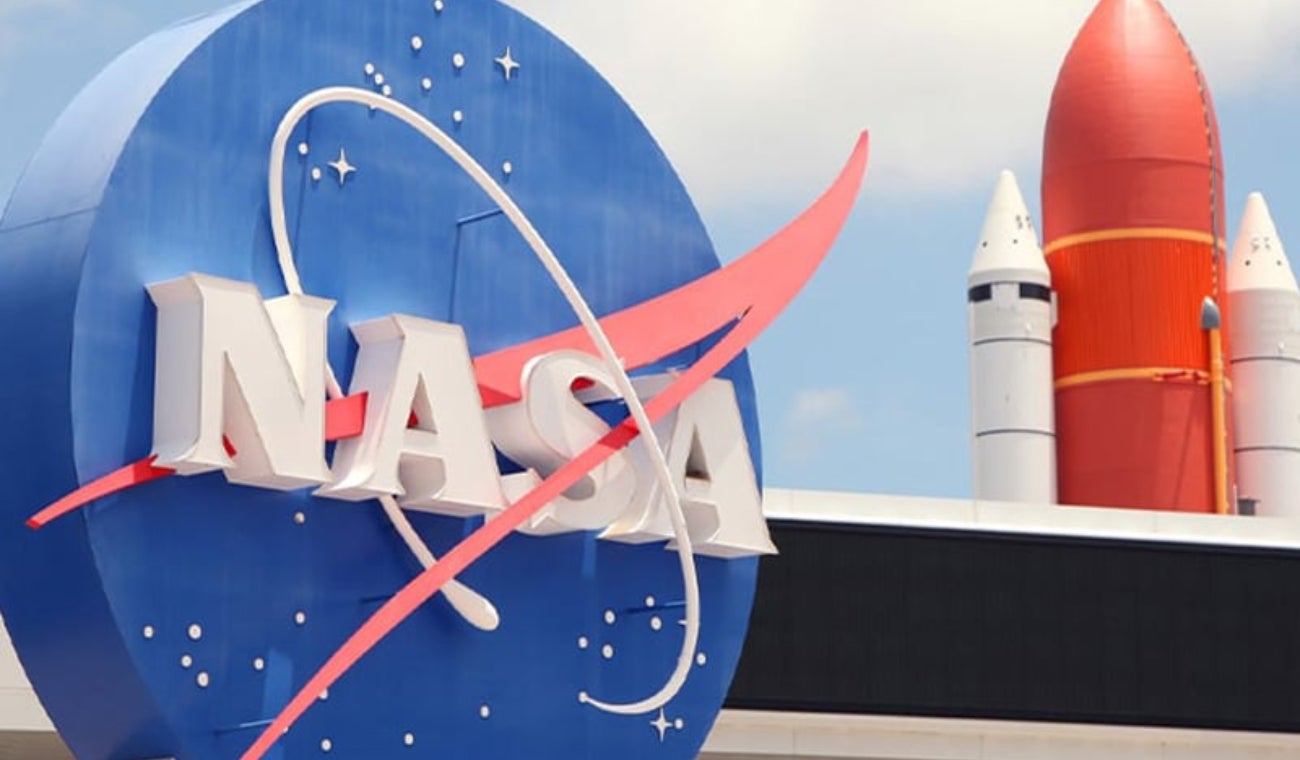 Niños de Bogotá más cerca de la NASA