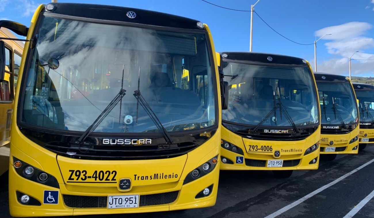 Agregan nuevo color de sillas a TransMilenio: se acabaron las peleas