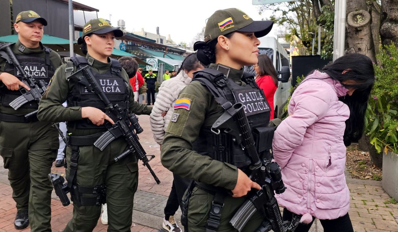 Mujer es secuestrada por tres horas por la banda 'Los de la T'