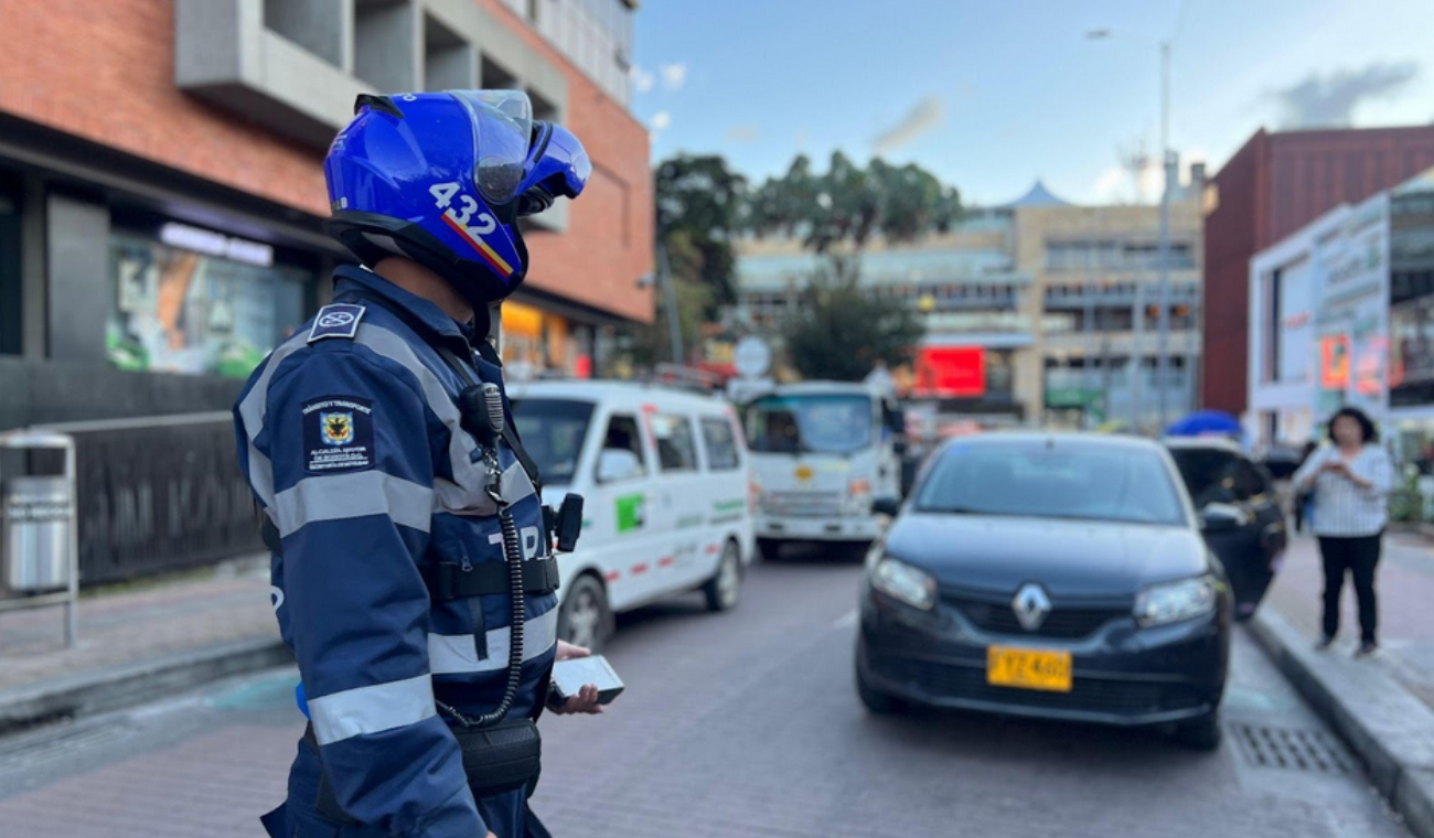 Señal de tránsito con 100 años activa no perdona: le incluye inmovilización