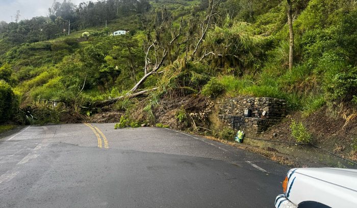 Antigua vía a Villavicencio cerrada: Conductores piden apoyo urgente