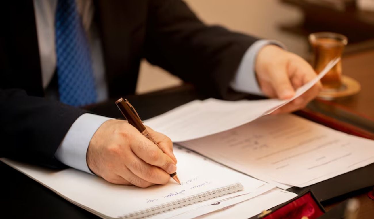 Trabajadores que recibirán doble prima en junio