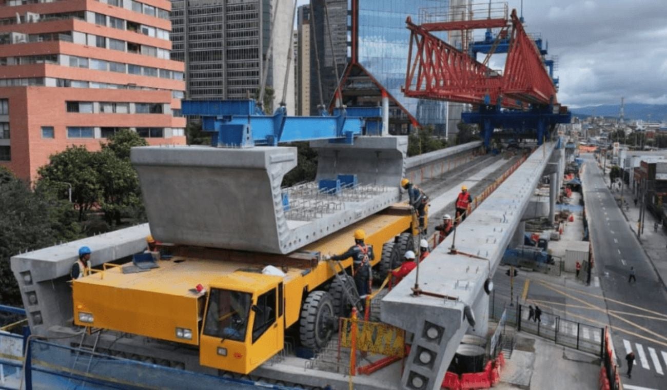 ¿Quién es Kattor? Hay 3 de ellos en Bogotá y construyen el metro sin parar