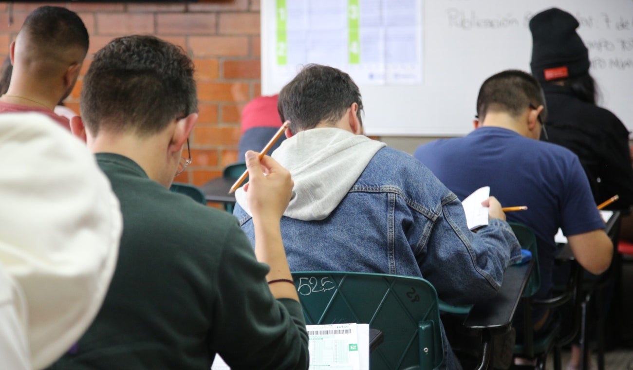 Resultados de pruebas estatales para poder ingresar a la U