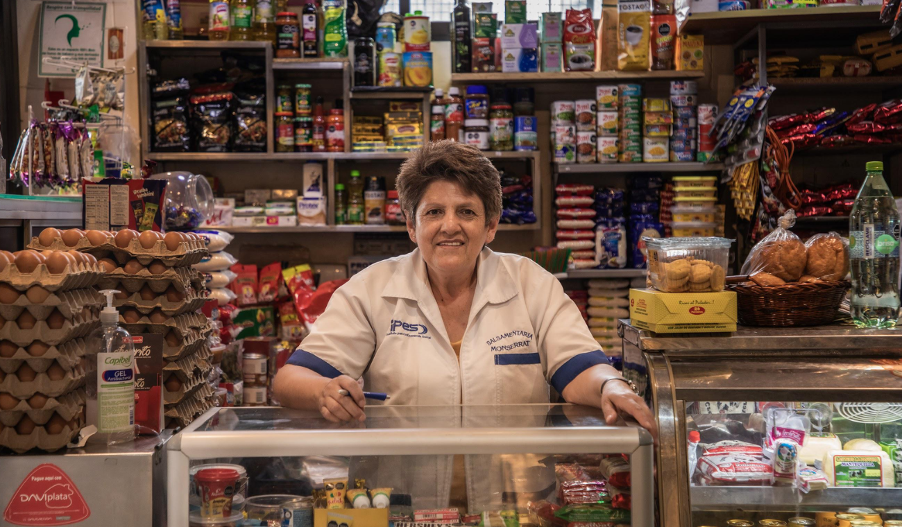 Cigarrerías y cantinas de barrio en Bogotá