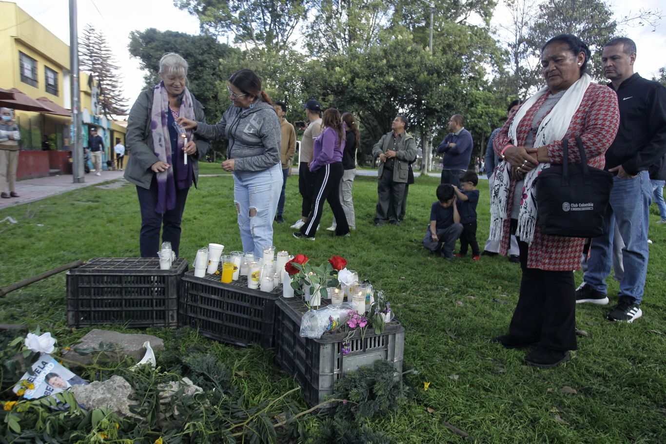 Velatón por la salud de Miguel Uribe Turbay en Modelia