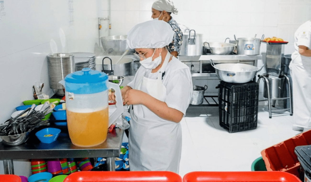 Bogotá busca aliados para operar comedores comunitarios en 2025