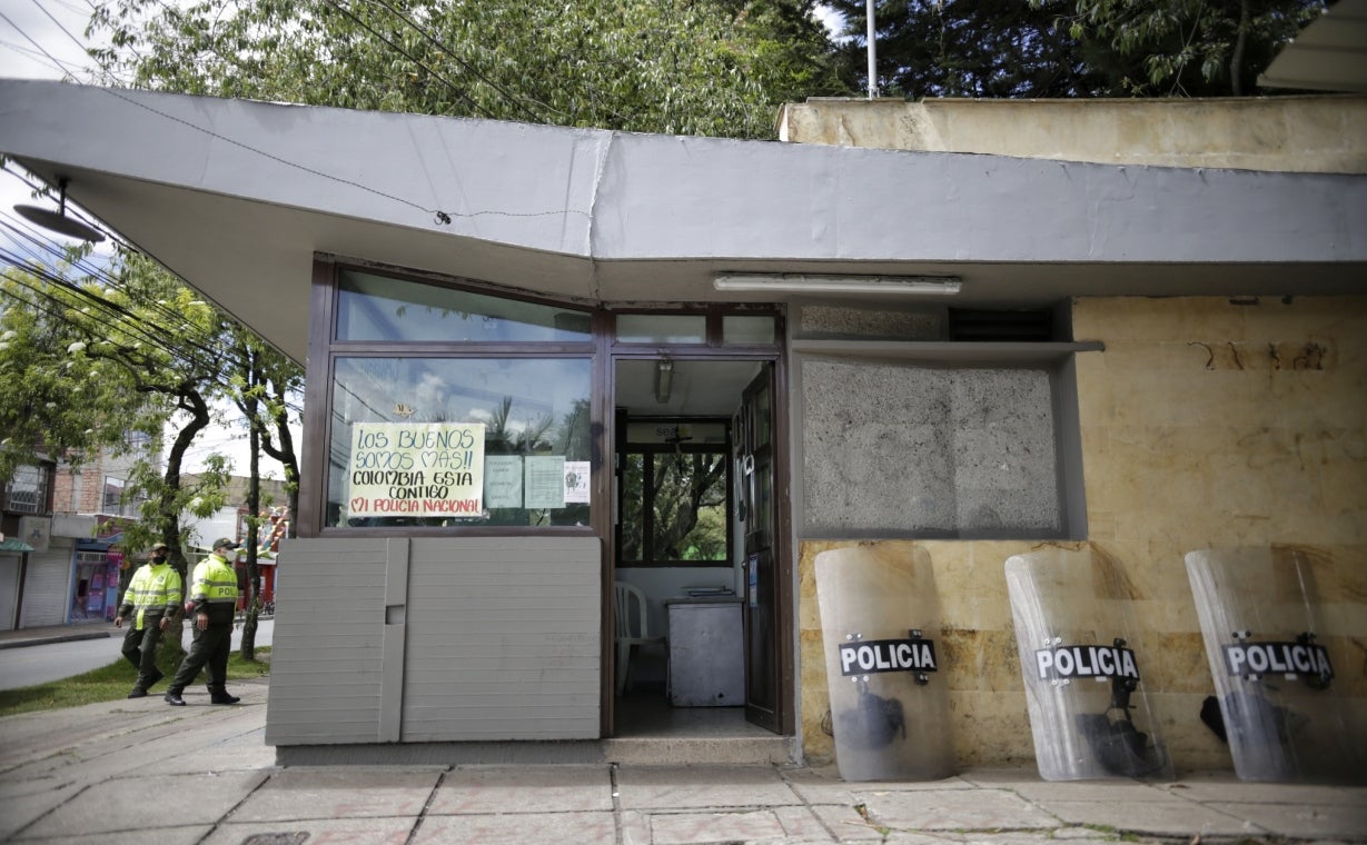 Consulte el número del CAI más cercano