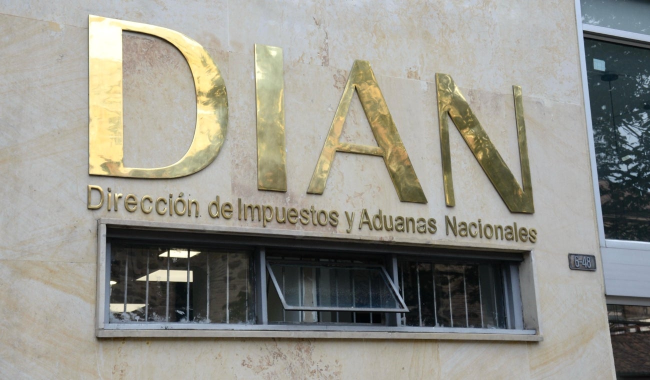 La Dian botará la casa por la ventana