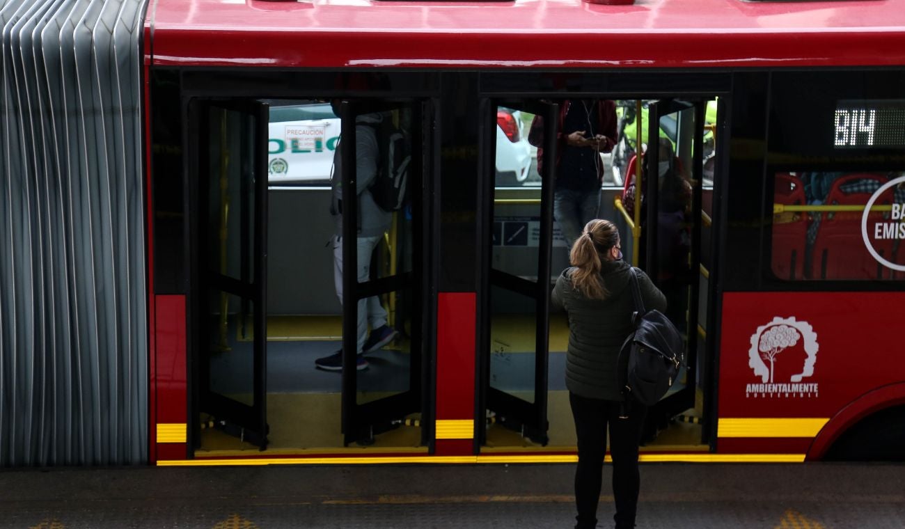 TransMilenio le apuesta a los jóvenes: Usuarios viajarían tranquilos