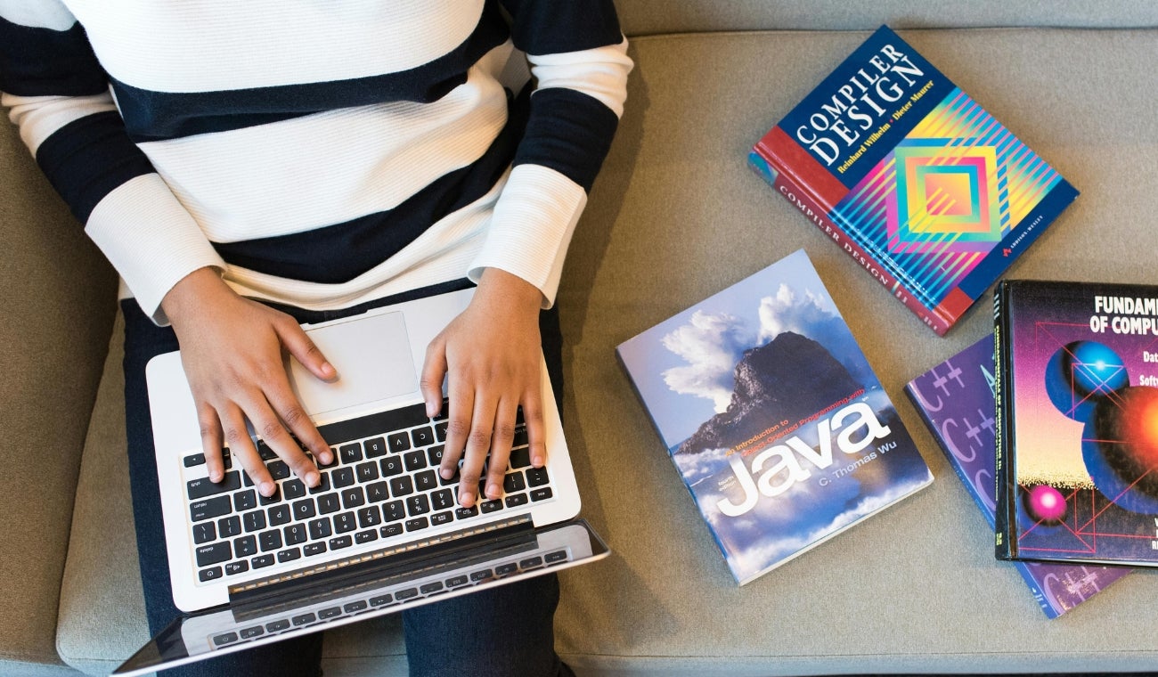 Mujeres podrán participar en toma de decisiones de Bogotá