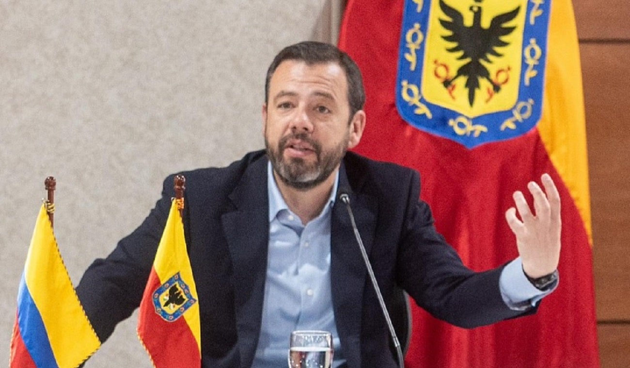 Alcalde Carlos Fernando Galán pidió renuncia a sus alcaldes locales