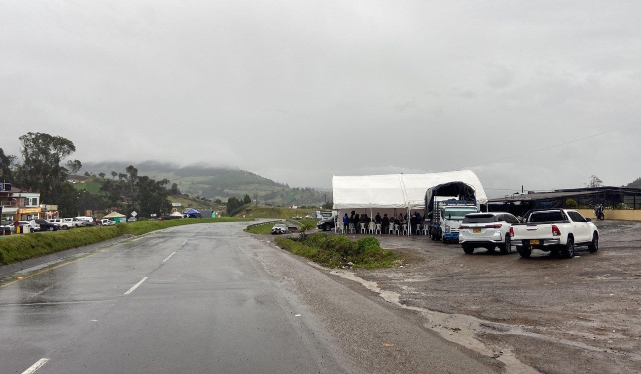 Sigue el cierre en la vía Tunja - Bogotá