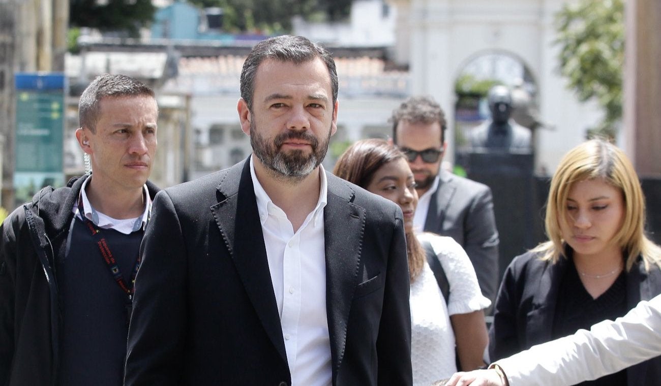 El alcalde Carlos Fernando Galán, durante el homenaje a su padre, Luis Carlos Galán Sarmiento