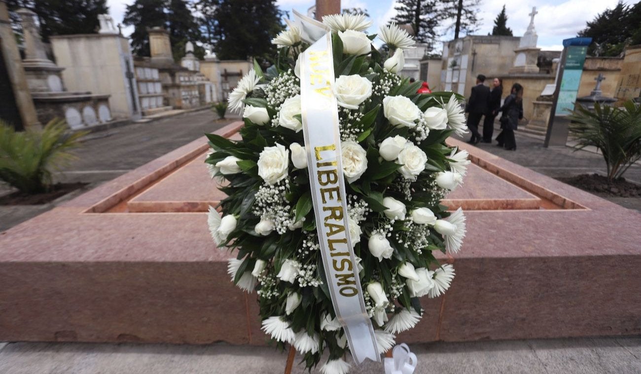 Homenaje a Luis Carlos Galán Sarmiento en el Cementerio Central