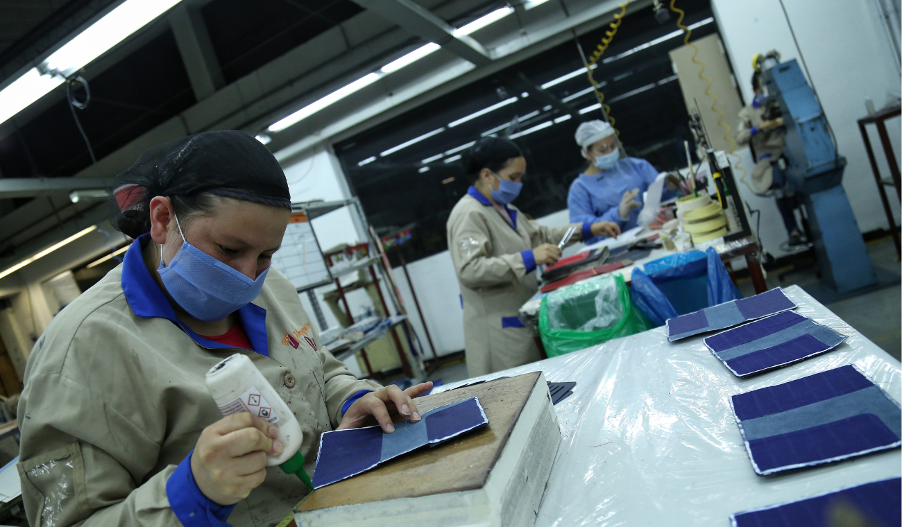 Sueldos tentadores y contrato fijo son uno de los beneficios que están ofreciendo las empresas a sus empleados