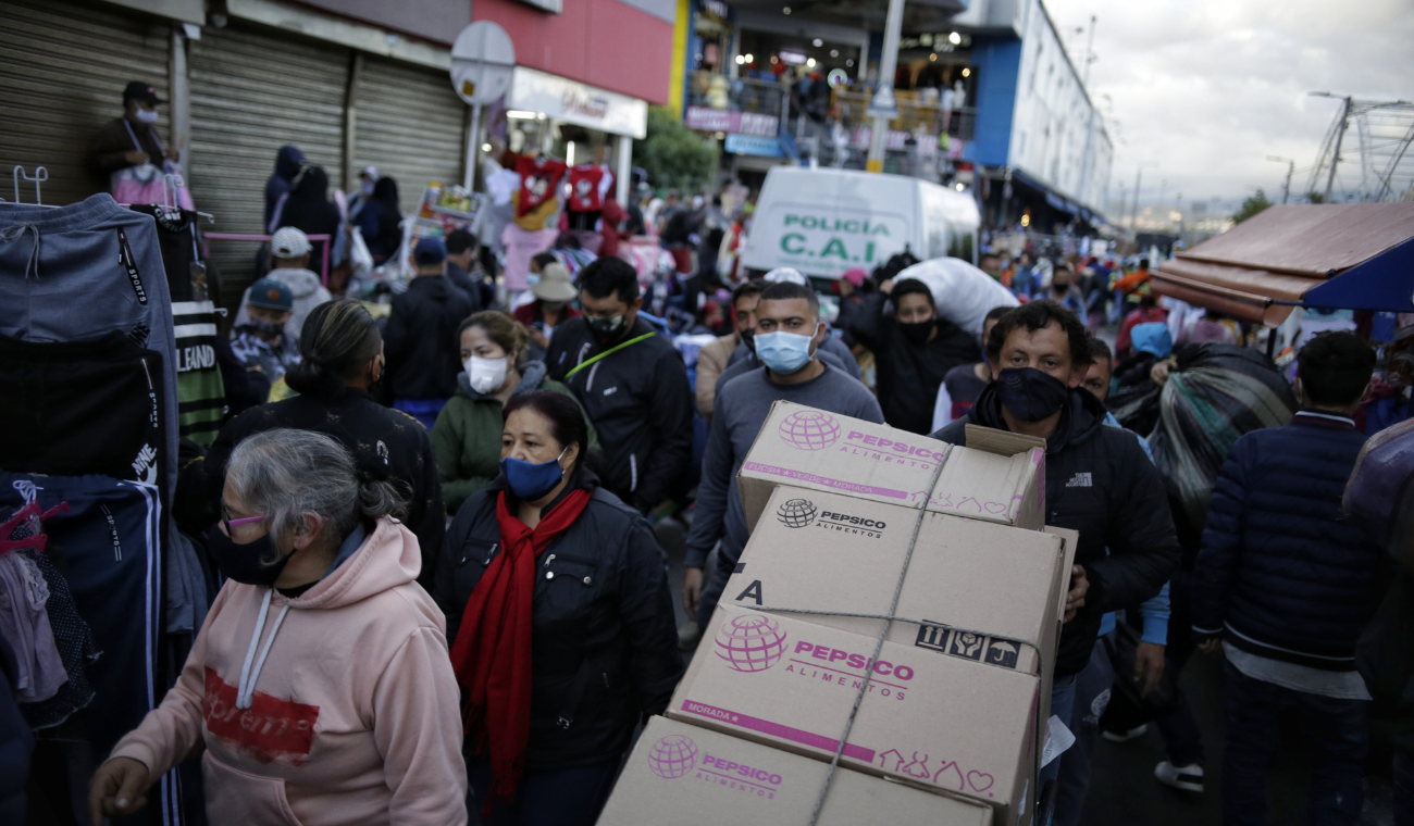 Un programa de la Alcaldía Mayor de Bogotá está cambiando el juego para vendedores informales en Bogotá