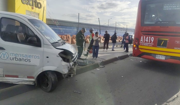 Accidente en la Troncal Américas Afecta el Servicio de Transmilenio en Bogotá