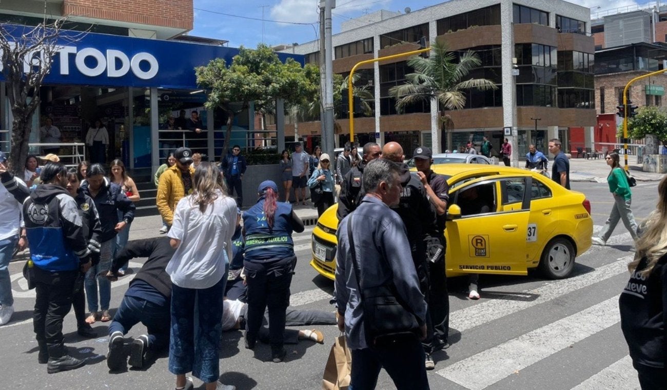 Atropellan a mujer en el parque de la 93